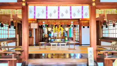 三輪神社の本殿・本堂