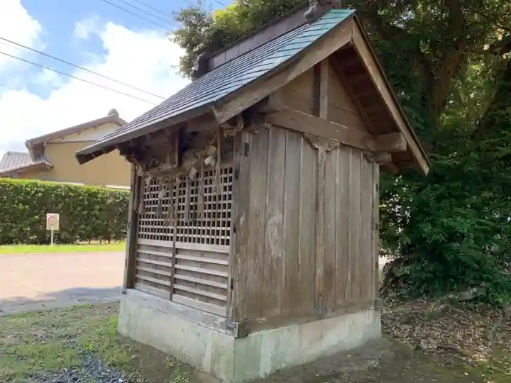 四堰神社の末社・摂社