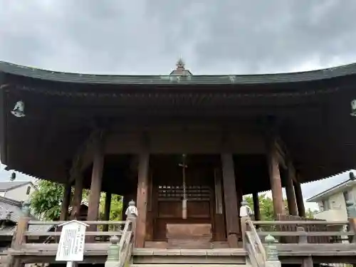 長光寺の{uncategorized: "未分類", other: "その他", undefined: "問題あり", building: "その他建物", grave: "お墓", sacred_gate: "鳥居", guardian: "狛犬", statue: "像", buddha: "仏像", history: "歴史", nature: "自然", garden: "庭園", animal: "動物", pagoda: "塔", temizu: "手水舎", mountain_gate: "山門・神門", sanctuary: "本殿・本堂", subordinate: "末社・摂社", art: "芸術", scenery: "景色", jizo: "地蔵", ema: "絵馬", goshuin: "御朱印", omikuji: "おみくじ", items: "授与品その他", amulet: "お守り", goshuincho: "御朱印帳", eats: "食事", festival: "お祭り", votive_dance: "神楽", shichigosan: "七五三参", wedding: "結婚式", experience: "体験その他", initially: "初詣", around: "周辺", anti_infection: "感染症対策"}