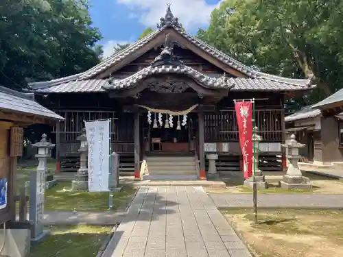 浦渡神社の本殿・本堂