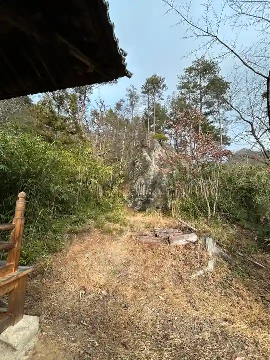 長安寺 岩井堂観音(長野県)
