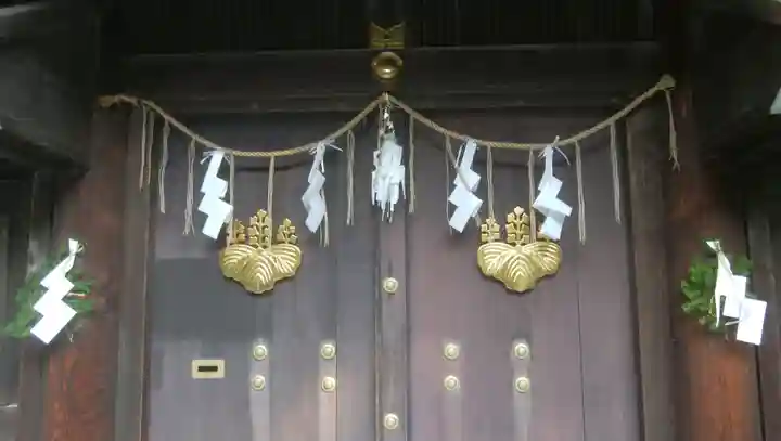 琴似神社の山門・神門