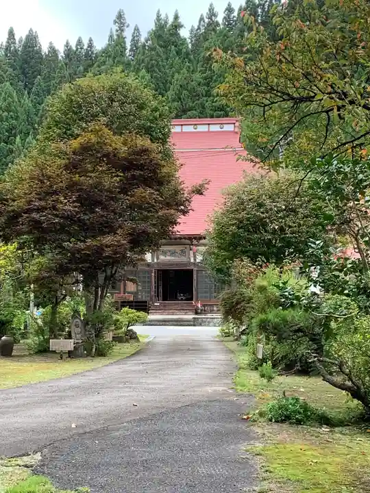 西隆寺(乙女三十三観音)の本殿・本堂