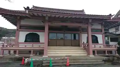 松巌寺の本殿・本堂