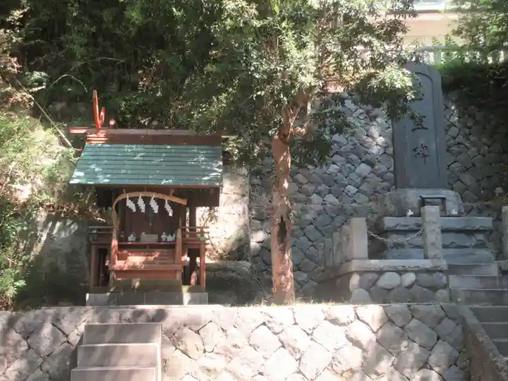 雷神社の末社・摂社
