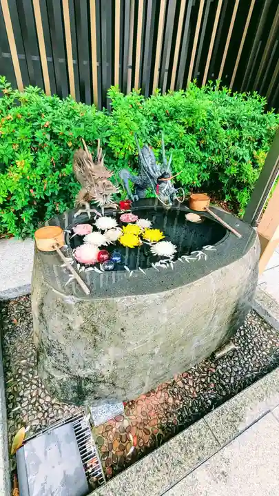 駒込妙義神社の手水舎