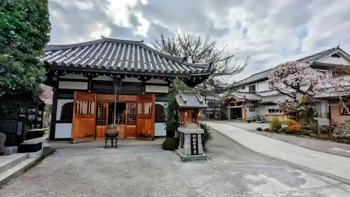 感通寺の末社