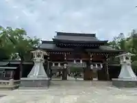 湊川神社の山門・神門