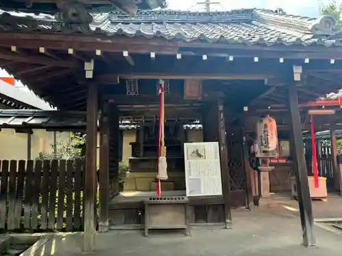 下御霊神社の末社