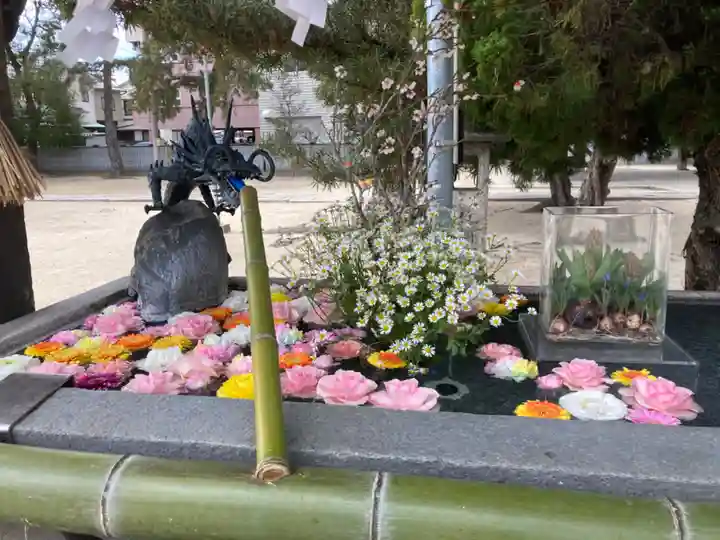 三津厳島神社の手水舎