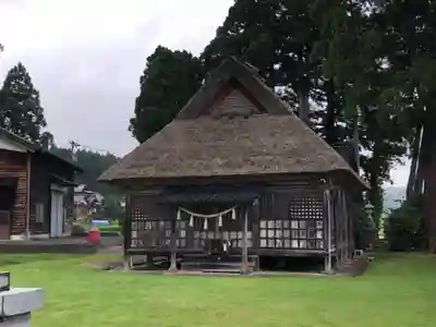 松尾神社の本殿・本堂