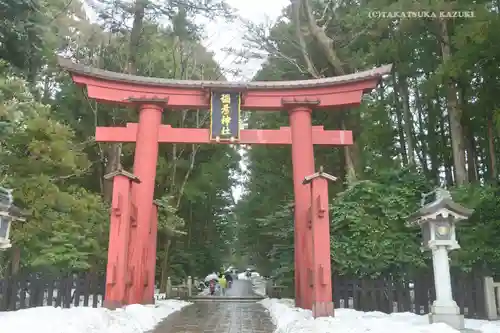 彌彦神社の鳥居