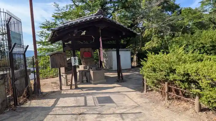 蹴上義経地蔵(京都府)