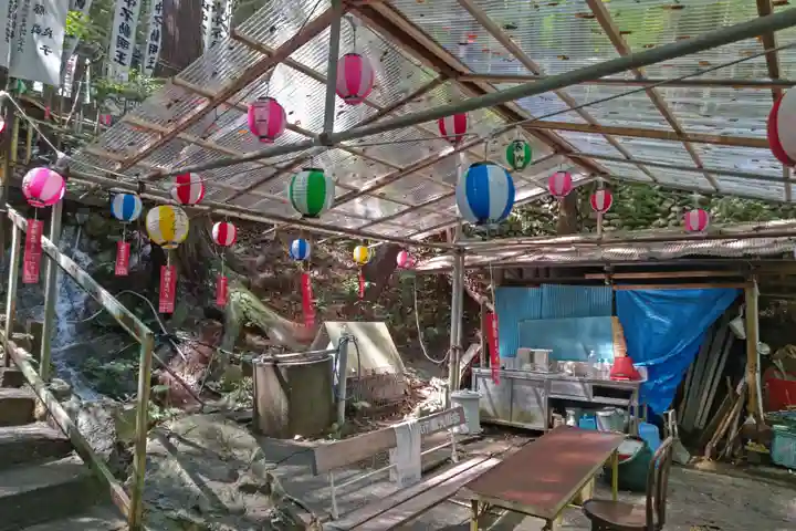 天野山 山中不動院(岐阜県)