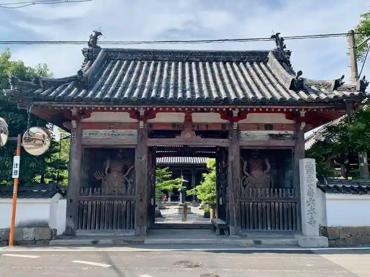 穴太寺の山門・神門