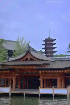 厳島神社(広島県)