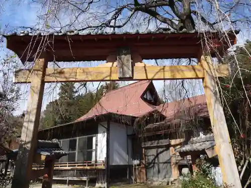 長岳寺(長野県)