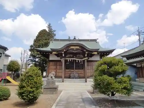 三輪神社の本殿