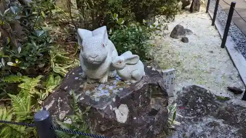 岡崎神社の狛犬