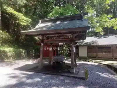 戸隠神社中社の手水舎