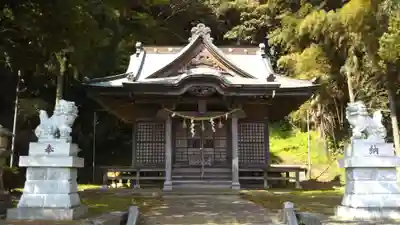 津神社の本殿・本堂