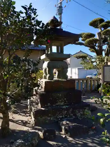 那閉神社の塔