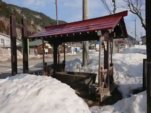 白山神社の手水