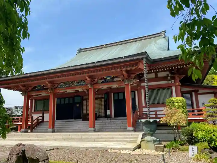 善導寺の本殿・本堂