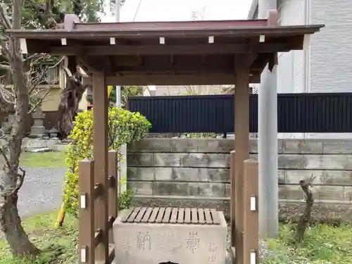 妙隆寺の手水舎