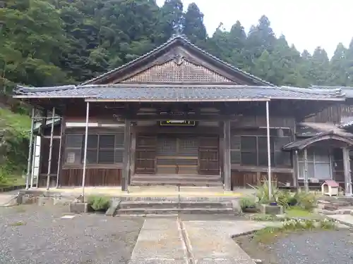 養福寺の本殿