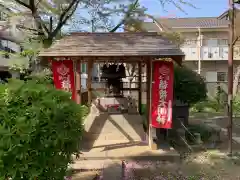 上戸田氷川神社の末社