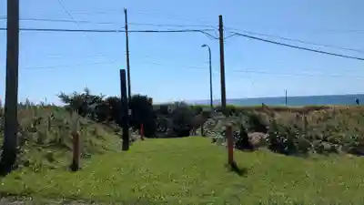 歌露稲荷神社の景色