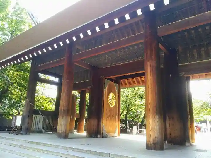 靖國神社の山門・神門