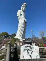 観音山慈眼院(高崎観音)の{uncategorized: "未分類", other: "その他", undefined: "問題あり", building: "その他建物", grave: "お墓", sacred_gate: "鳥居", guardian: "狛犬", statue: "像", buddha: "仏像", history: "歴史", nature: "自然", garden: "庭園", animal: "動物", pagoda: "塔", temizu: "手水舎", mountain_gate: "山門・神門", sanctuary: "本殿・本堂", subordinate: "末社・摂社", art: "芸術", scenery: "景色", jizo: "地蔵", ema: "絵馬", goshuin: "御朱印", omikuji: "おみくじ", items: "授与品その他", amulet: "お守り", goshuincho: "御朱印帳", eats: "食事", festival: "お祭り", votive_dance: "神楽", shichigosan: "七五三参", wedding: "結婚式", experience: "体験その他", initially: "初詣", around: "周辺", anti_infection: "感染症対策"}