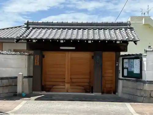 最勝寺の{uncategorized: "未分類", other: "その他", undefined: "問題あり", building: "その他建物", grave: "お墓", sacred_gate: "鳥居", guardian: "狛犬", statue: "像", buddha: "仏像", history: "歴史", nature: "自然", garden: "庭園", animal: "動物", pagoda: "塔", temizu: "手水舎", mountain_gate: "山門・神門", sanctuary: "本殿・本堂", subordinate: "末社・摂社", art: "芸術", scenery: "景色", jizo: "地蔵", ema: "絵馬", goshuin: "御朱印", omikuji: "おみくじ", items: "授与品その他", amulet: "お守り", goshuincho: "御朱印帳", eats: "食事", festival: "お祭り", votive_dance: "神楽", shichigosan: "七五三参", wedding: "結婚式", experience: "体験その他", initially: "初詣", around: "周辺", anti_infection: "感染症対策"}
