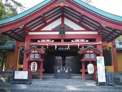 新橋浅間神社の本殿・本堂