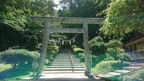 三春大神宮の鳥居