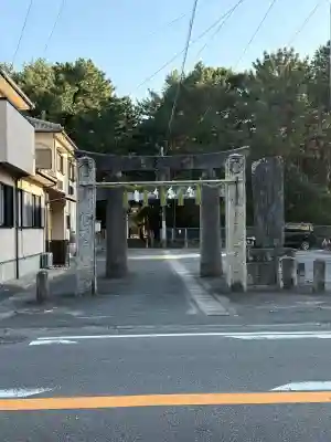 壱岐神社の{uncategorized: "未分類", other: "その他", undefined: "問題あり", building: "その他建物", grave: "お墓", sacred_gate: "鳥居", guardian: "狛犬", statue: "像", buddha: "仏像", history: "歴史", nature: "自然", garden: "庭園", animal: "動物", pagoda: "塔", temizu: "手水舎", mountain_gate: "山門・神門", sanctuary: "本殿・本堂", subordinate: "末社・摂社", art: "芸術", scenery: "景色", jizo: "地蔵", ema: "絵馬", goshuin: "御朱印", omikuji: "おみくじ", items: "授与品その他", amulet: "お守り", goshuincho: "御朱印帳", eats: "食事", festival: "お祭り", votive_dance: "神楽", shichigosan: "七五三参", wedding: "結婚式", experience: "体験その他", initially: "初詣", around: "周辺", anti_infection: "感染症対策"}