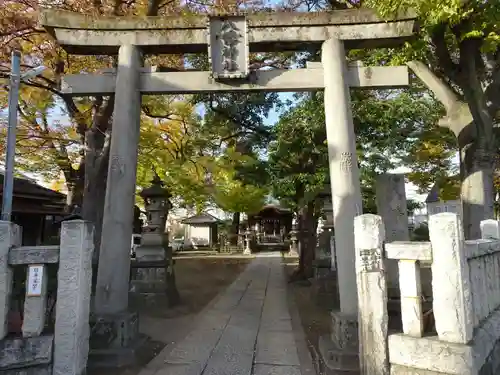 八幡橋八幡神社の鳥居