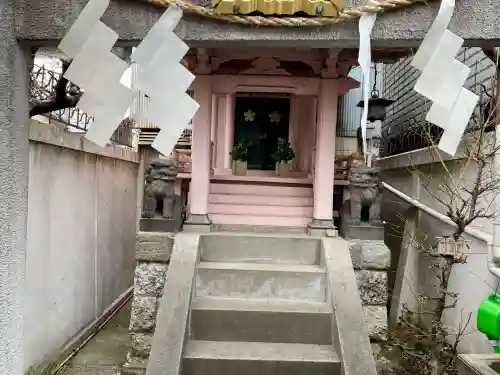 八二神社の{uncategorized: "未分類", other: "その他", undefined: "問題あり", building: "その他建物", grave: "お墓", sacred_gate: "鳥居", guardian: "狛犬", statue: "像", buddha: "仏像", history: "歴史", nature: "自然", garden: "庭園", animal: "動物", pagoda: "塔", temizu: "手水舎", mountain_gate: "山門・神門", sanctuary: "本殿・本堂", subordinate: "末社・摂社", art: "芸術", scenery: "景色", jizo: "地蔵", ema: "絵馬", goshuin: "御朱印", omikuji: "おみくじ", items: "授与品その他", amulet: "お守り", goshuincho: "御朱印帳", eats: "食事", festival: "お祭り", votive_dance: "神楽", shichigosan: "七五三参", wedding: "結婚式", experience: "体験その他", initially: "初詣", around: "周辺", anti_infection: "感染症対策"}