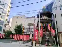 薬研堀不動院(川崎大師東京別院)の{uncategorized: "未分類", other: "その他", undefined: "問題あり", building: "その他建物", grave: "お墓", sacred_gate: "鳥居", guardian: "狛犬", statue: "像", buddha: "仏像", history: "歴史", nature: "自然", garden: "庭園", animal: "動物", pagoda: "塔", temizu: "手水舎", mountain_gate: "山門・神門", sanctuary: "本殿・本堂", subordinate: "末社・摂社", art: "芸術", scenery: "景色", jizo: "地蔵", ema: "絵馬", goshuin: "御朱印", omikuji: "おみくじ", items: "授与品その他", amulet: "お守り", goshuincho: "御朱印帳", eats: "食事", festival: "お祭り", votive_dance: "神楽", shichigosan: "七五三参", wedding: "結婚式", experience: "体験その他", initially: "初詣", around: "周辺", anti_infection: "感染症対策"}