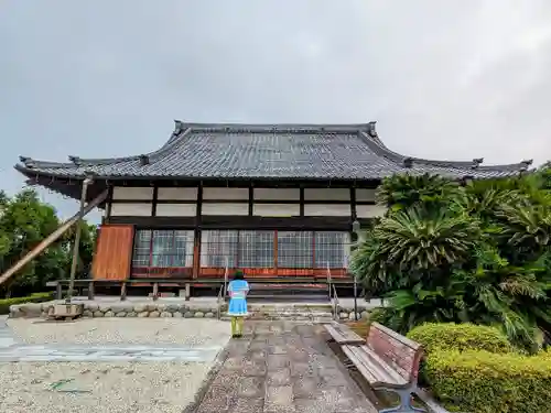 国分寺の本殿・本堂