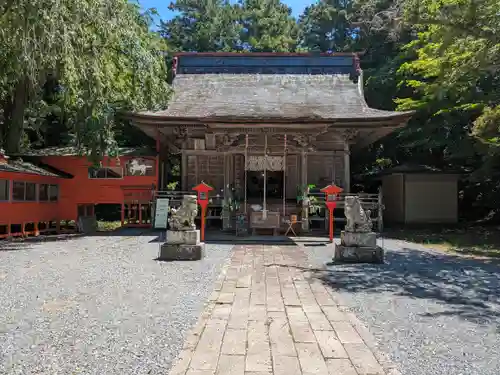 登米神社の本殿・本堂