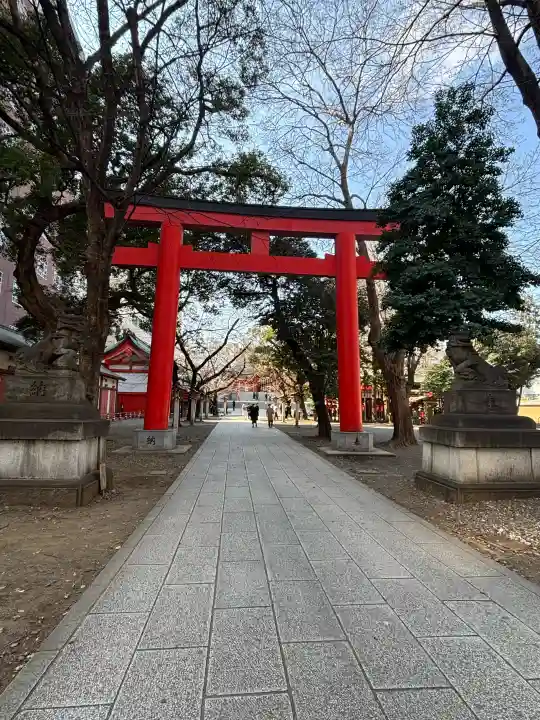 花園神社の{uncategorized: "未分類", other: "その他", undefined: "問題あり", building: "その他建物", grave: "お墓", sacred_gate: "鳥居", guardian: "狛犬", statue: "像", buddha: "仏像", history: "歴史", nature: "自然", garden: "庭園", animal: "動物", pagoda: "塔", temizu: "手水舎", mountain_gate: "山門・神門", sanctuary: "本殿・本堂", subordinate: "末社・摂社", art: "芸術", scenery: "景色", jizo: "地蔵", ema: "絵馬", goshuin: "御朱印", omikuji: "おみくじ", items: "授与品その他", amulet: "お守り", goshuincho: "御朱印帳", eats: "食事", festival: "お祭り", votive_dance: "神楽", shichigosan: "七五三参", wedding: "結婚式", experience: "体験その他", initially: "初詣", around: "周辺", anti_infection: "感染症対策"}