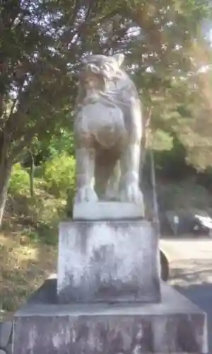 群馬縣護國神社の狛犬