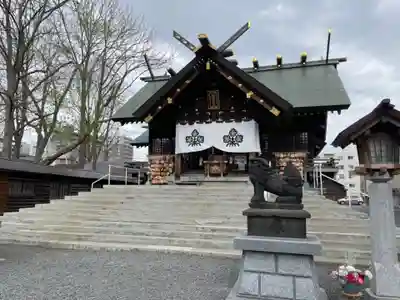 札幌諏訪神社の本殿・本堂