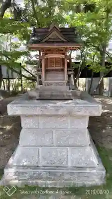 四柱神社の末社・摂社