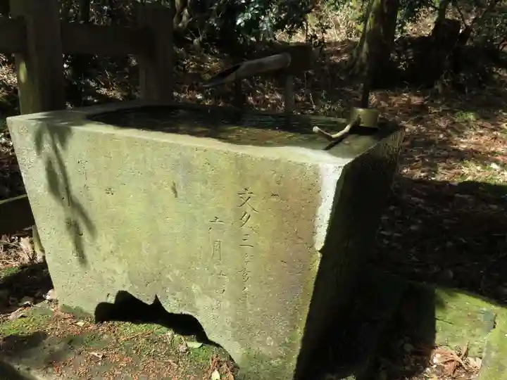 愛宕神社の手水舎