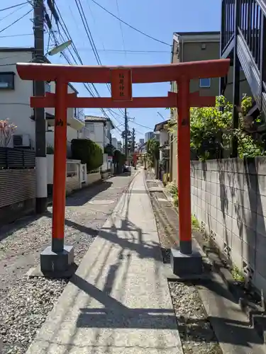 久富稲荷神社の鳥居