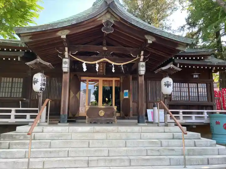 多田神社の本殿・本堂